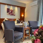 Szálloda Wellness- Und Gartenhotel Heusser 4*