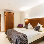 Wellness- Und Gartenhotel Heusser Bad Dürkheim