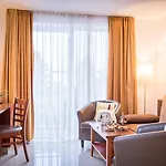 Wellness- Und Gartenhotel Heusser