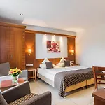 Hotel Wellness- Und Gartenhotel Heusser Bad Dürkheim