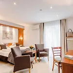 Hotel Wellness- Und Gartenhotel Heusser 4*