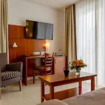 Szálloda Wellness- Und Gartenhotel Heusser 4*