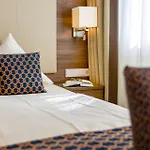 Szálloda Wellness- Und Gartenhotel Heusser Bad Dürkheim