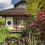 Hotel Wellness- Und Gartenhotel Heusser Bad Dürkheim