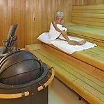 Wellness- Und Gartenhotel Heusser