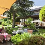 Wellness- Und Gartenhotel Heusser Szálloda
