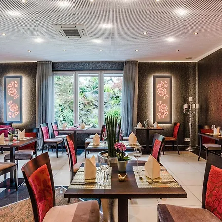 Wellness- Und Gartenhotel Heusser 酒店 巴特迪克海姆