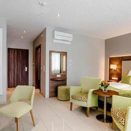 Wellness- Und Gartenhotel Heusser 酒店