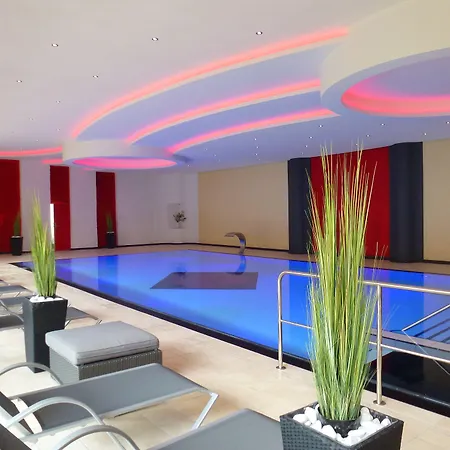 Wellness- Und Gartenhotel Heusser 巴特迪克海姆