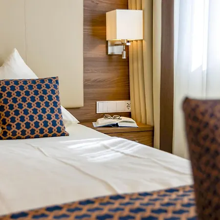 Hotel Wellness- Und Gartenhotel Heusser Bad Dürkheim