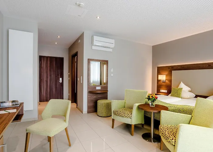 Wellness- Und Gartenhotel Heusser 호텔