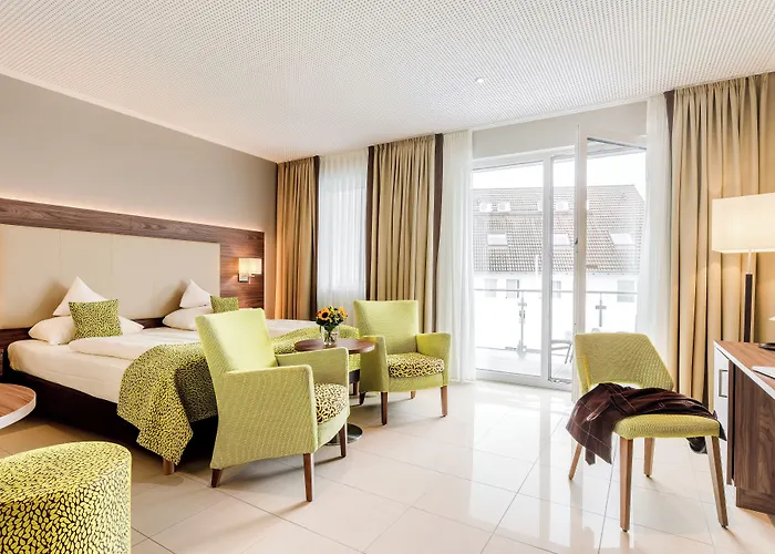 Wellness- Und Gartenhotel Heusser 4* 바트두르크하임